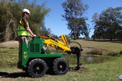 6 Series Kanga Loader with Auger Mini Digger augers