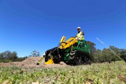 Kanga Loaders 7 series with trencher