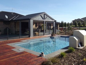 pool builder