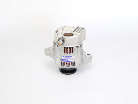 Alternator to suit Kubota D722 & D902 engines.