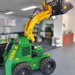 Used Kanga Loader for sale c Used Kanga Loader for sale a